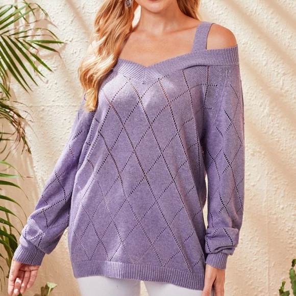Sweaters - Beautiful woman cold shoulder knit sweater